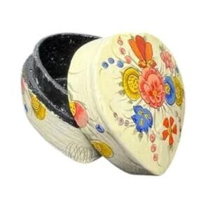 Vintage Heart Shaped Floral Trinket Box Hand Painted Folk Art Style